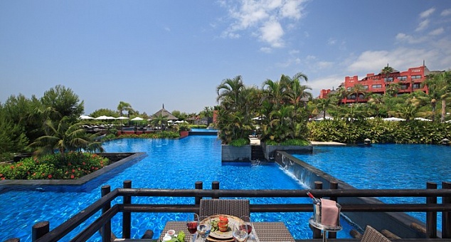 Barcelo Asia Gardens Hotel & Thai Spa, a Royal Hideaway Hotel 